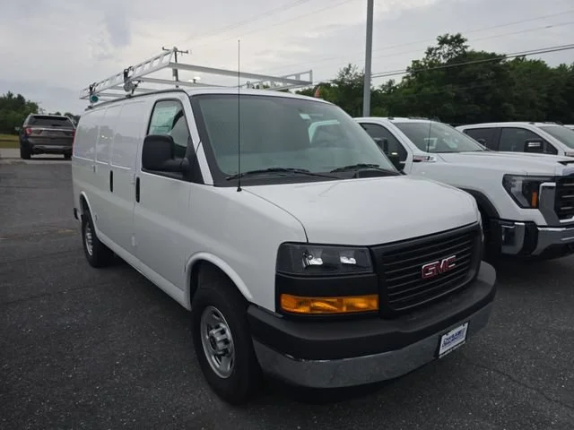 New 2026 Summit White GMC Work Van image 12