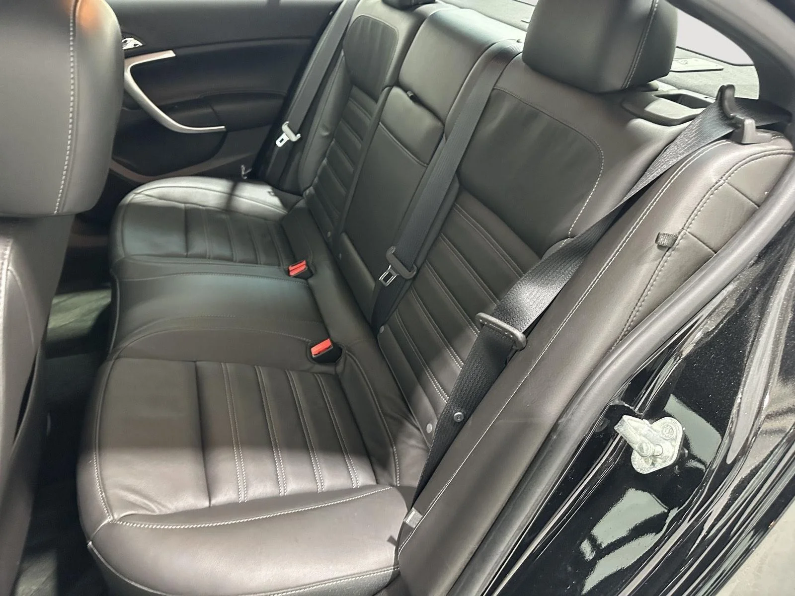 Used 2015 BLACK DIAMOND TRICOAT Buick GS image 24