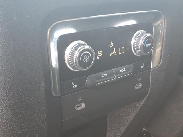 Used 2023 Onyx Black GMC AT4 image 19