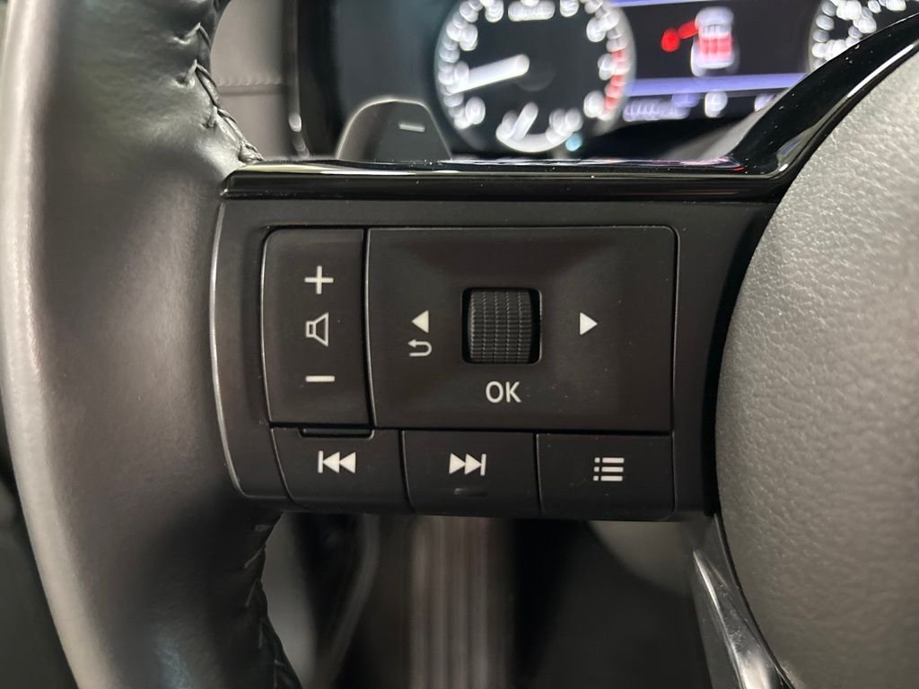 Certified Used 2024 White Nissan SL image 25