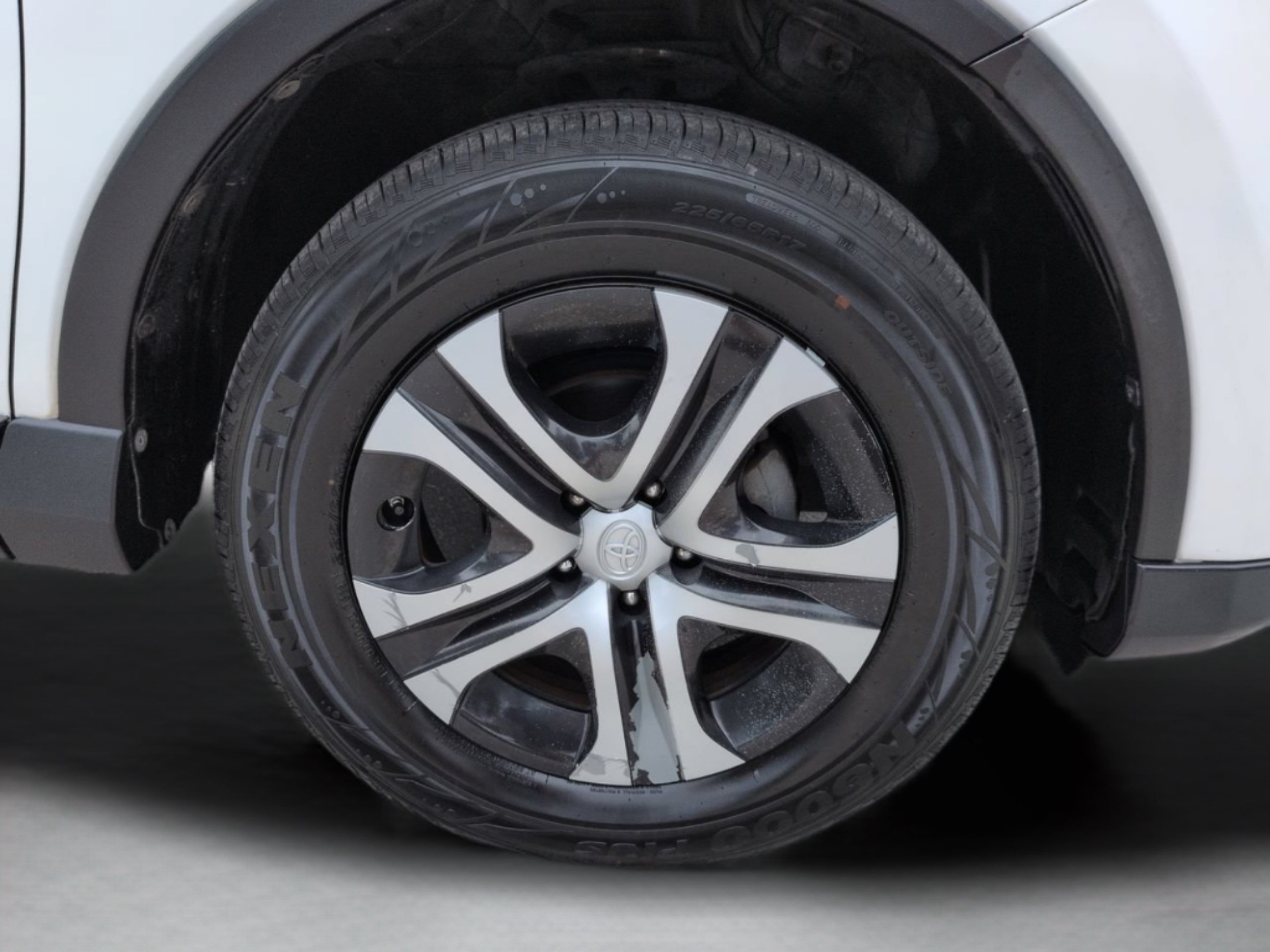 Used 2017 Super White Toyota LE image 13