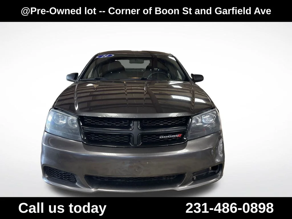 Used 2014 Gray Dodge SE image 8