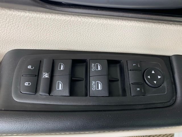 Used 2024 White Chrysler Touring L image 32