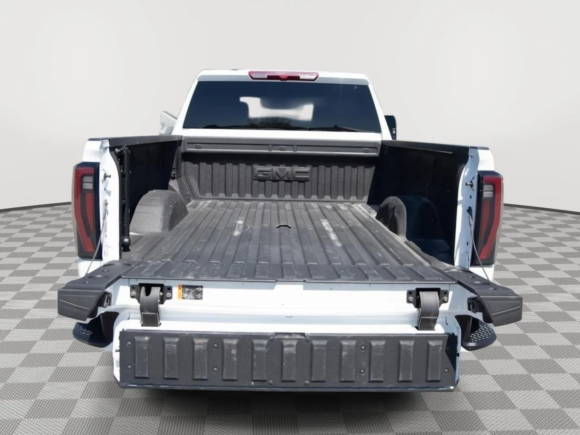 Used 2025 Summit White GMC AT4 image 7
