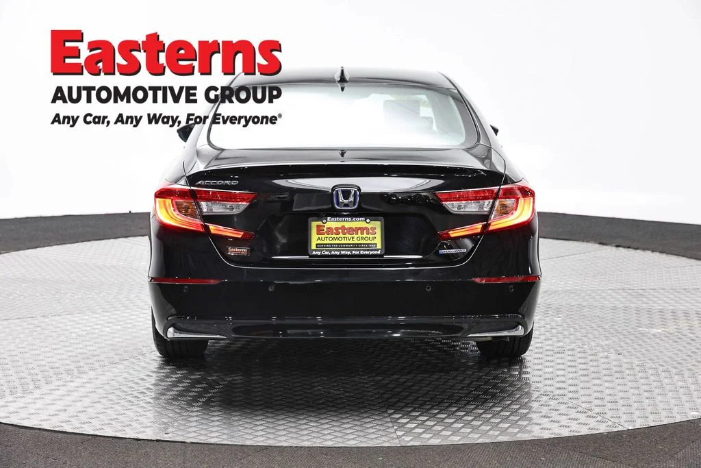 Used 2022 Black Honda EX-L image 6