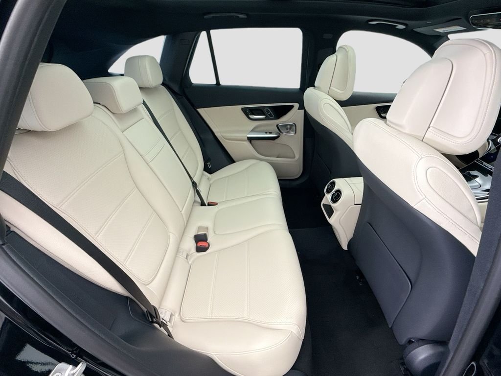 New 2026 Black Mercedes-Benz GLC 300 image 22