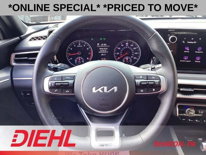 2024 Kia K5 GT-Line - Photo 30