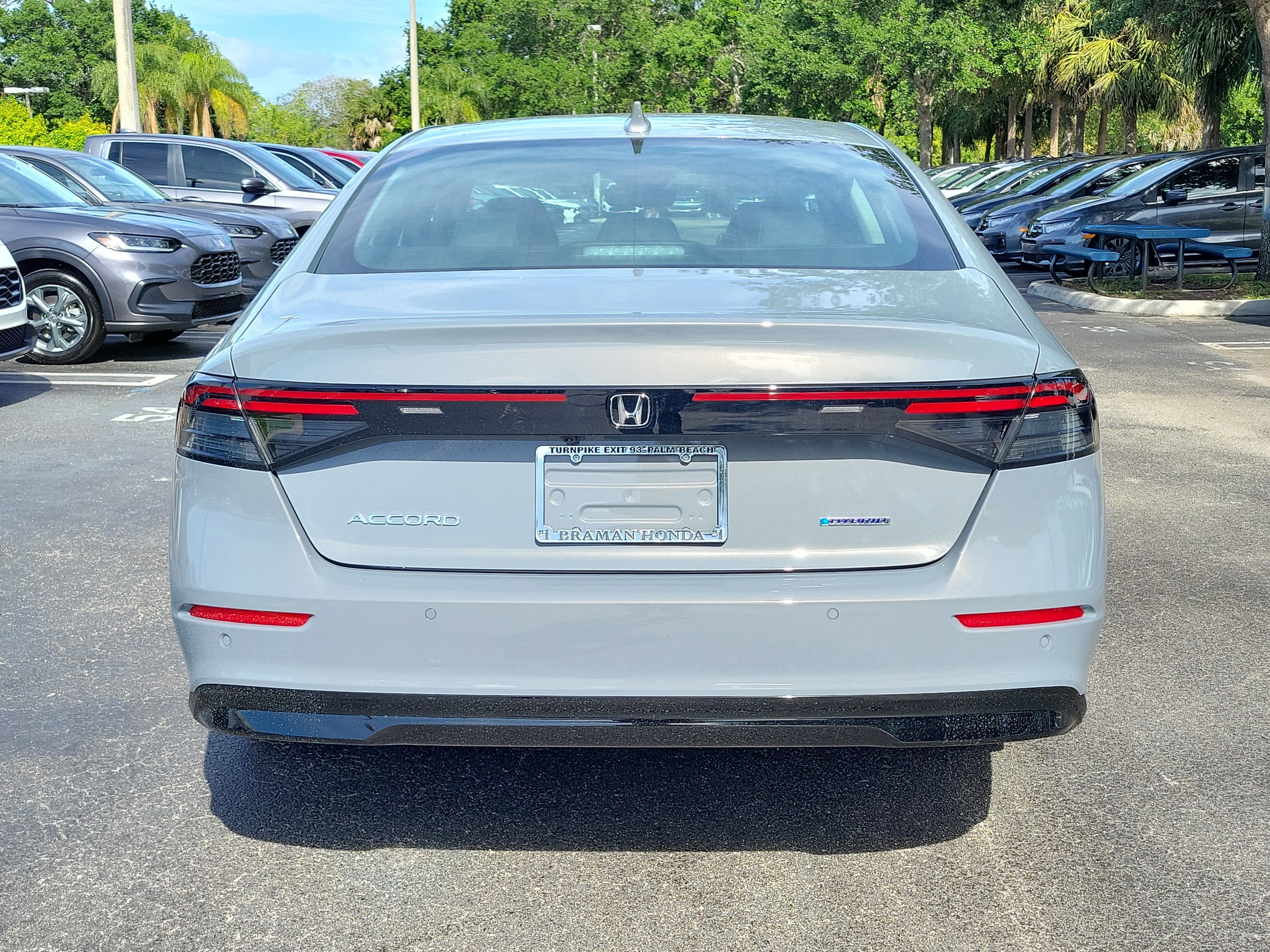 New 2026 Urban Gray Pearl Honda EX-L image 5
