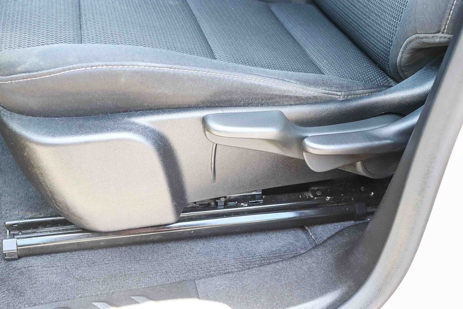 Used 2024 Desert Sand Metallic GMC Elevation image 27
