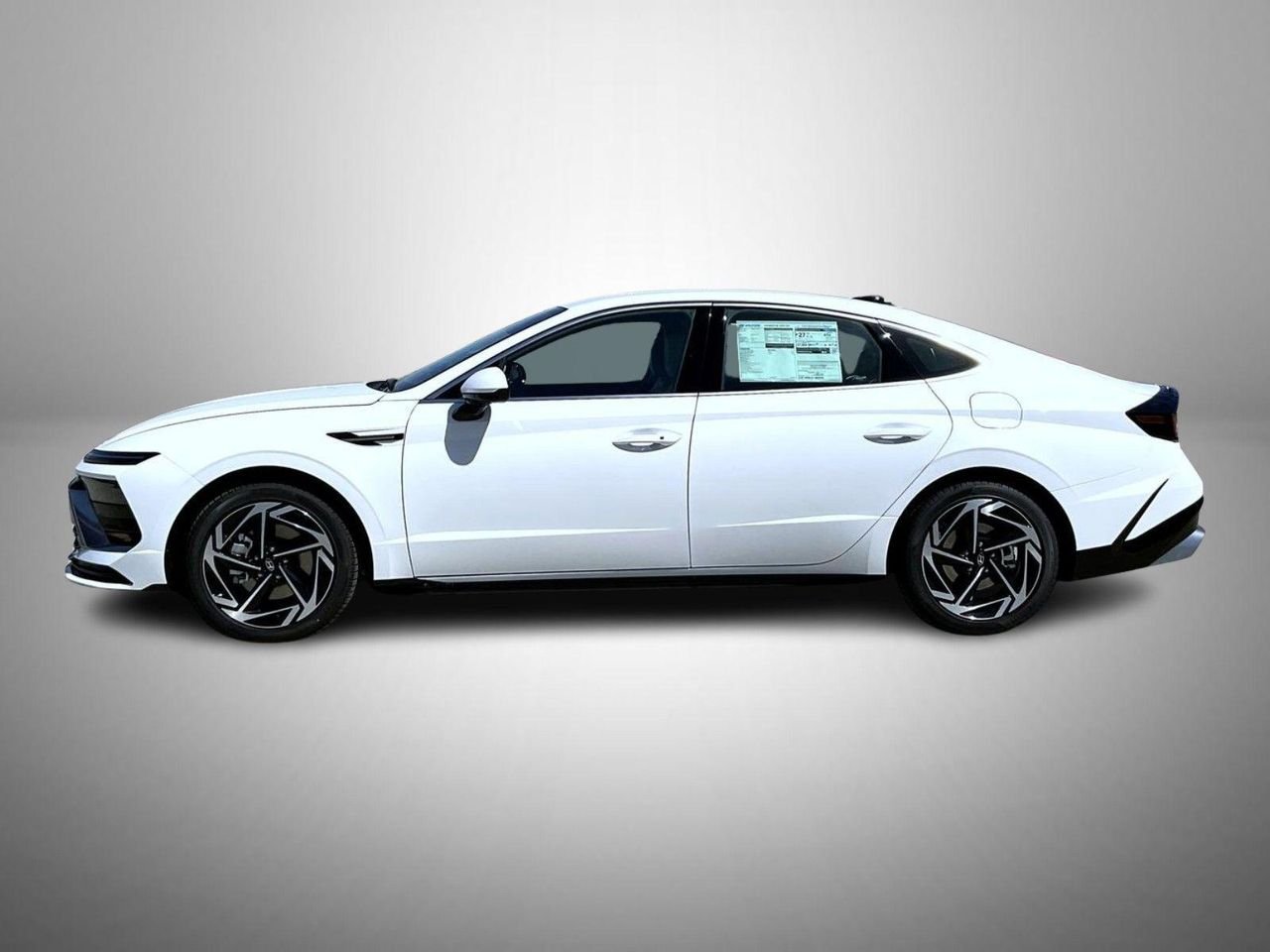 New 2026 White Hyundai SEL Sport image 8