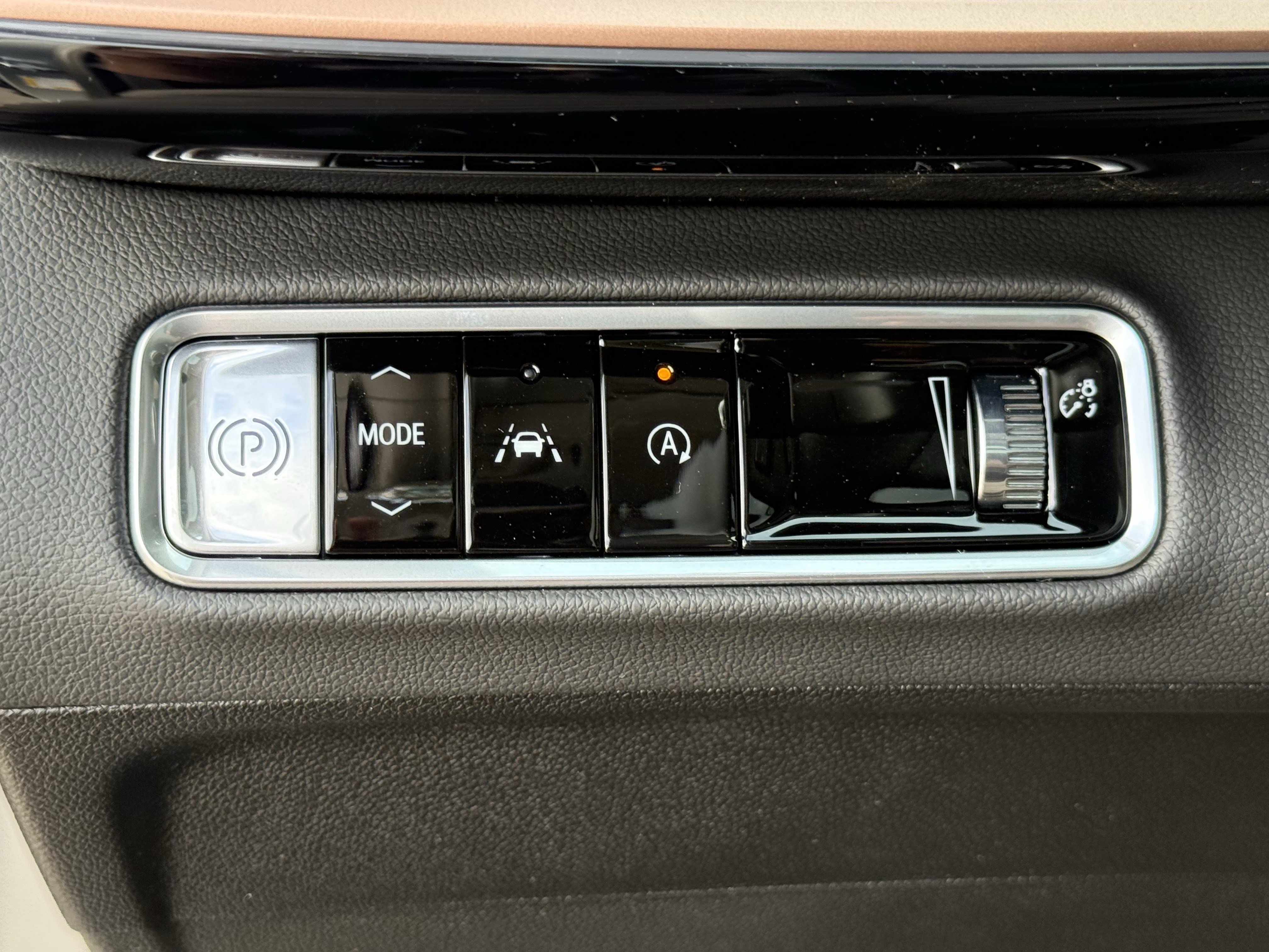 New 2026 Moonstone Gray Metallic Buick Sport Touring image 18
