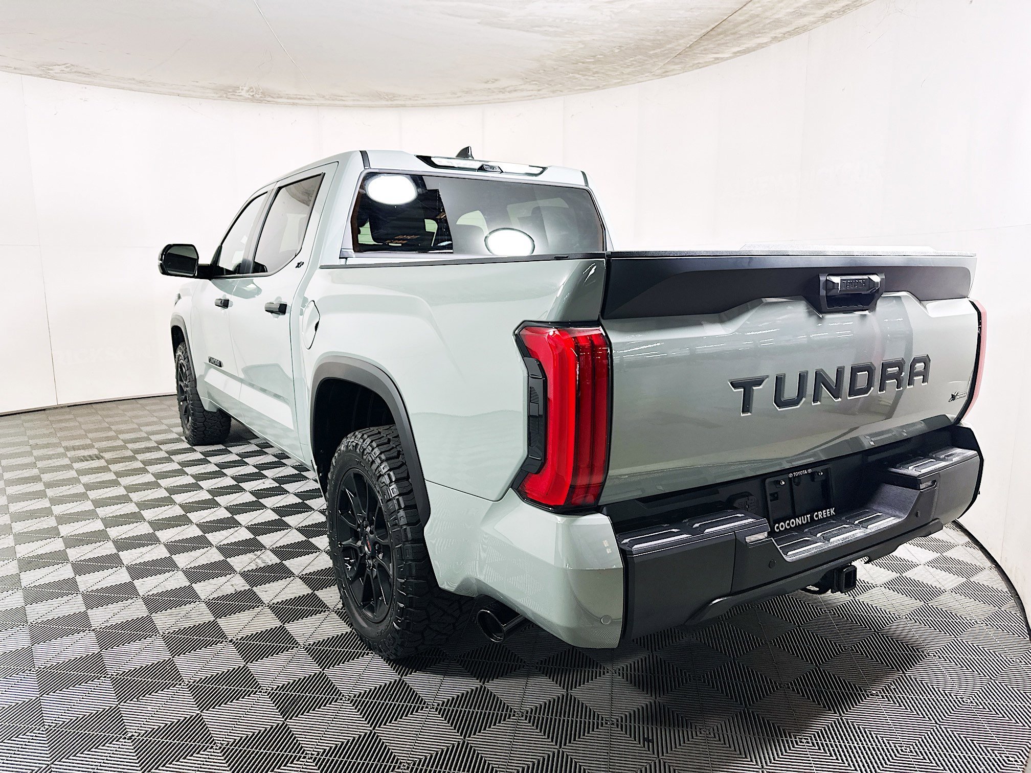 2026 Toyota Tundra thumbnail 7