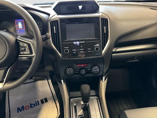 Used 2023 Green Subaru Base image 12