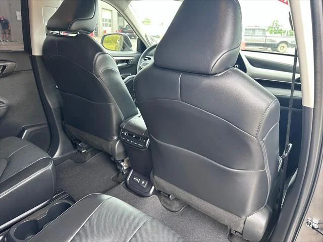 2024 Toyota Highlander Platinum - Photo 41