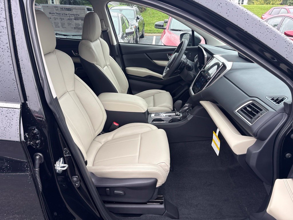 New 2027 CRYSTAL BLACK SILICA Subaru Limited 7-Passenger image 10