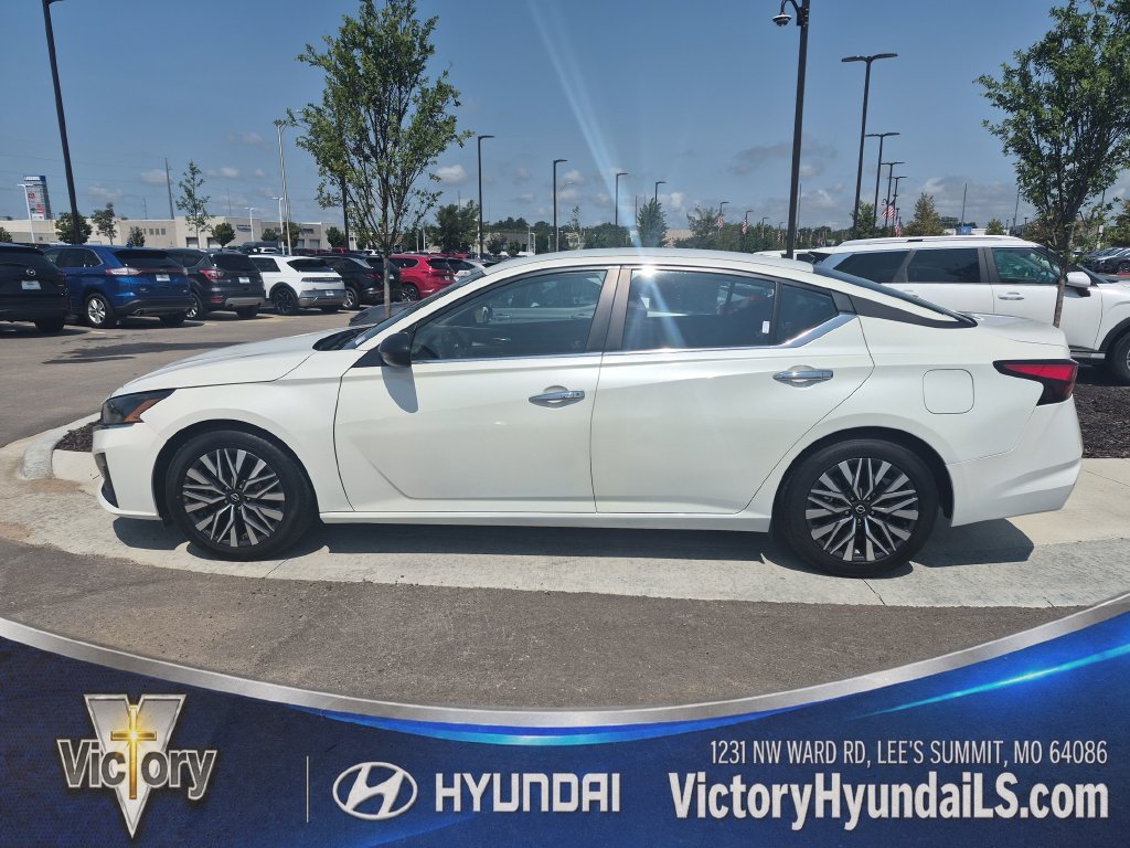 Used 2025 Nissan Altima SV with VIN 1N4BL4DV2SN307100 for sale in Kansas City