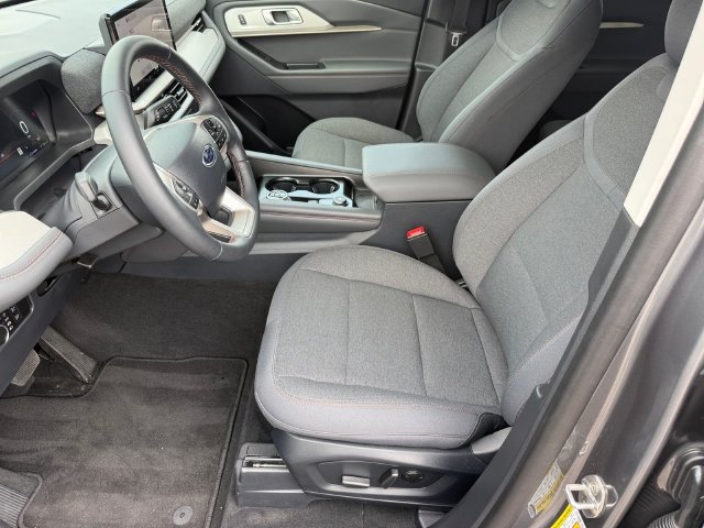 2026 Ford Explorer - Photo 11