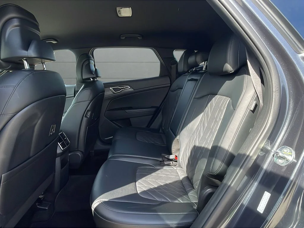 Used 2024 Gray Kia X-Line image 17