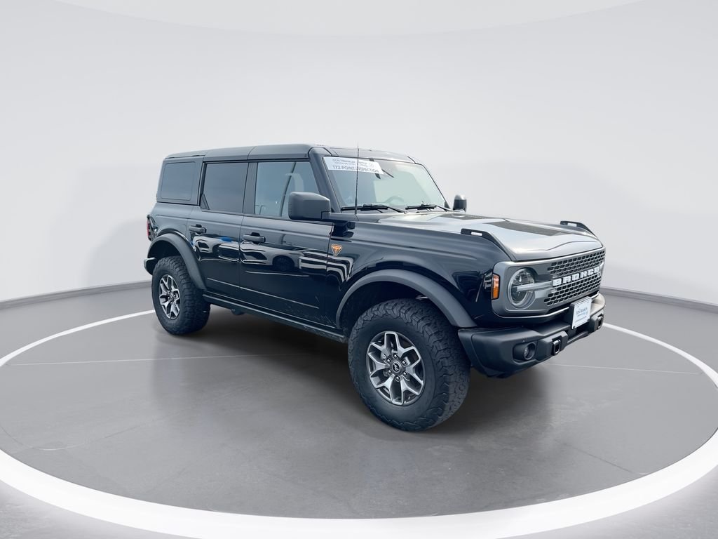 Certified Used 2025 Black Ford Badlands image 2
