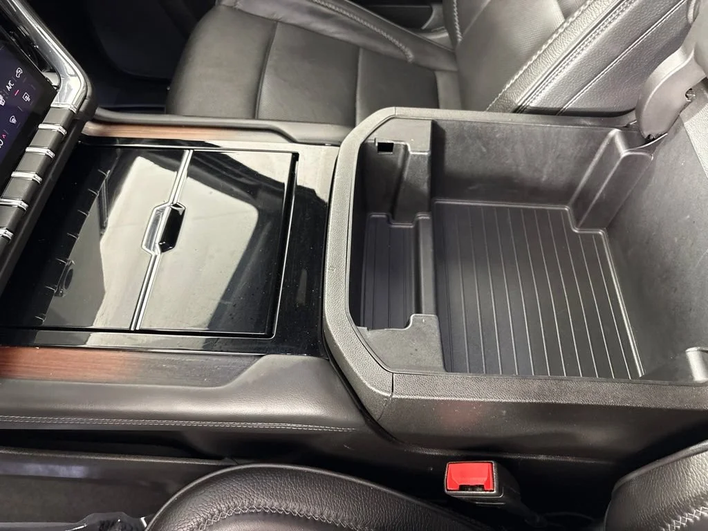 Used 2025 Sterling Metallic GMC Denali image 52