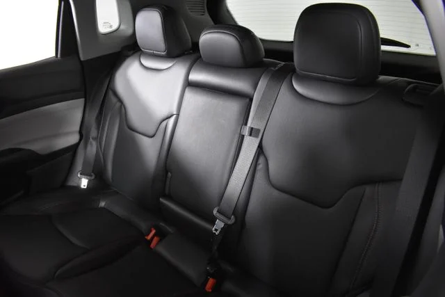 Used 2022 Gray Jeep Limited image 16