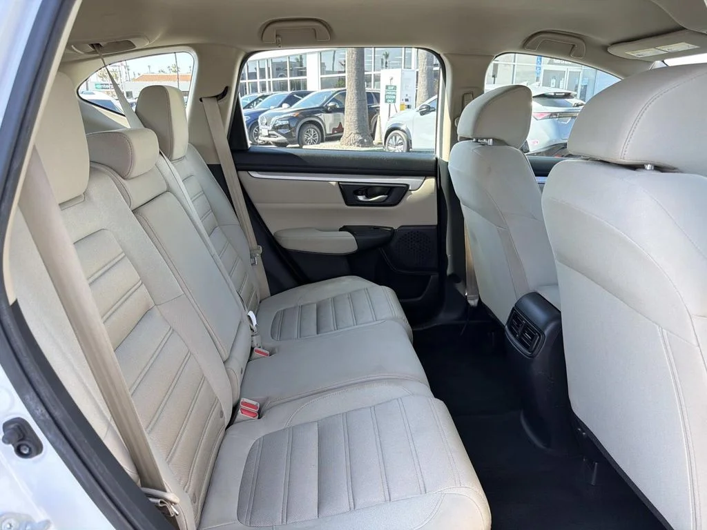 Used 2019 Platinum White Pearl Honda LX image 28
