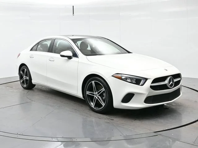 Used 2022 Polar White Mercedes-Benz A 220 image 1