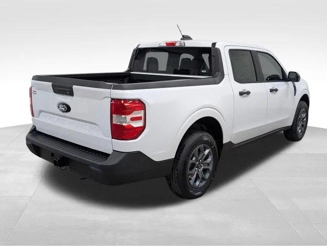 New 2026 Oxford White Ford XLT image 20