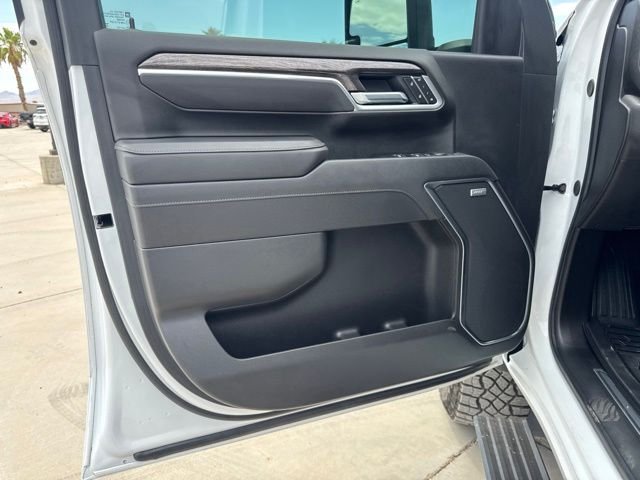 2025 Chevrolet Silverado 2500HD LTZ - Photo 18