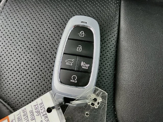 Used 2024 Gray Hyundai SEL image 32