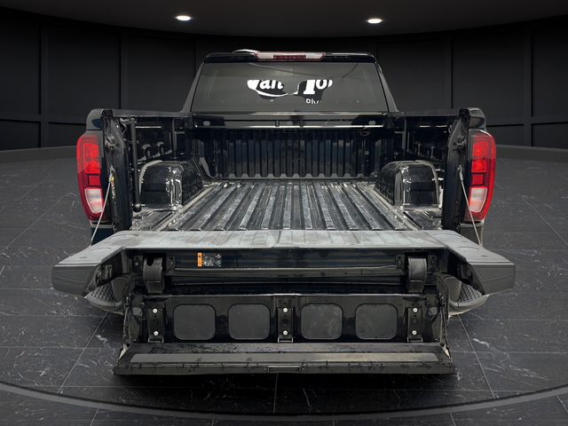 Used 2022 Onyx Black GMC Elevation image 28