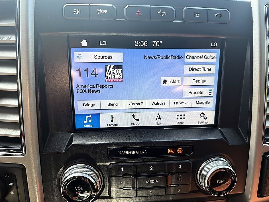 Used 2019 Black Metallic Ford King Ranch image 18