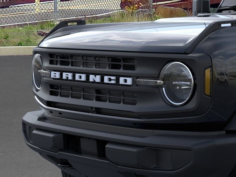 2025 Ford Bronco 4-Door Base - Photo 21