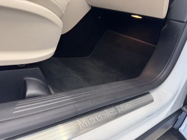 Certified Used 2026 Polar White Mercedes-Benz GLA 250 image 41