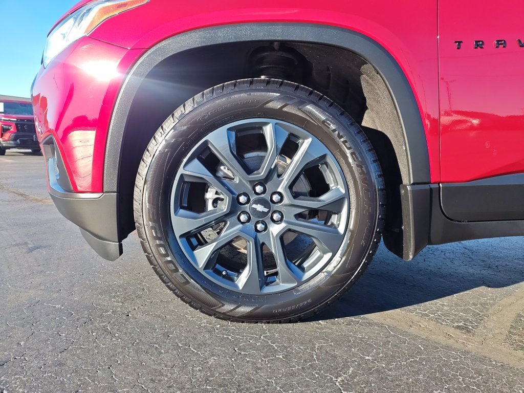 Used 2021 Red Chevrolet RS image 10