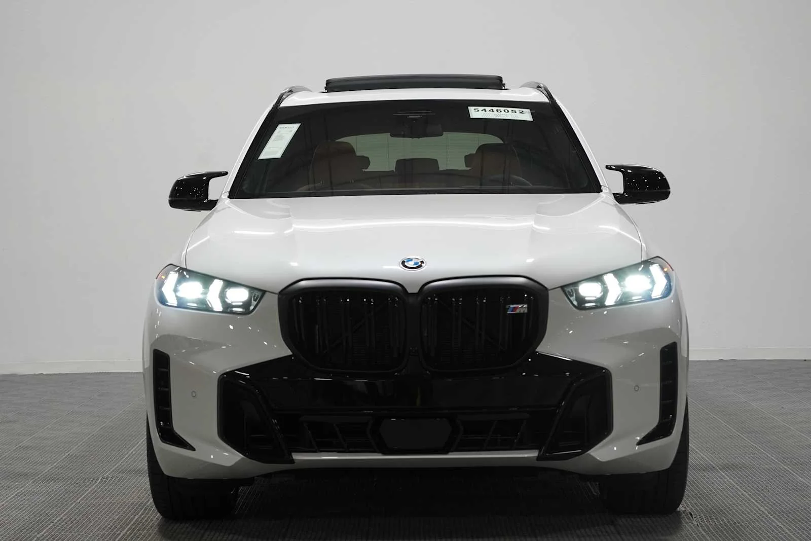 New 2026 Mineral White Metallic BMW M60i image 2