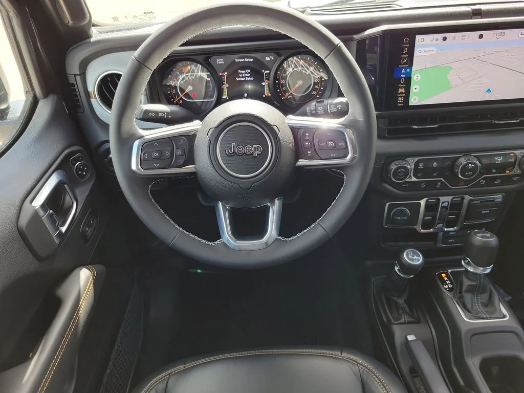 2025 Jeep Wrangler 4-Door Sahara - Photo 13