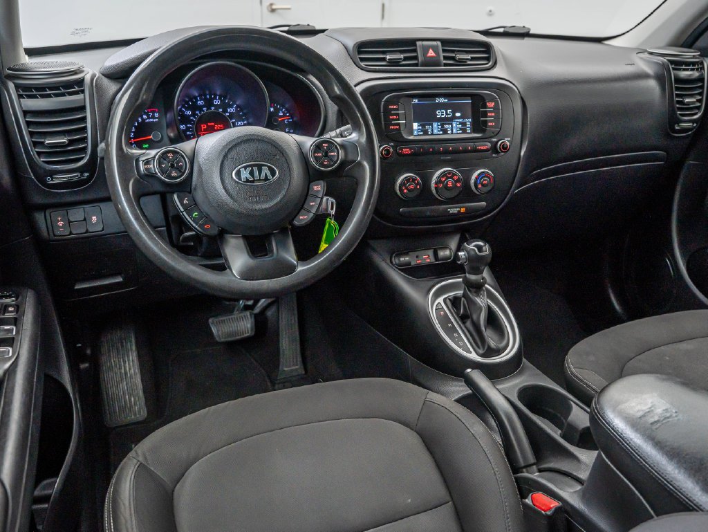 Used 2017 Shadow Black Kia  image 4