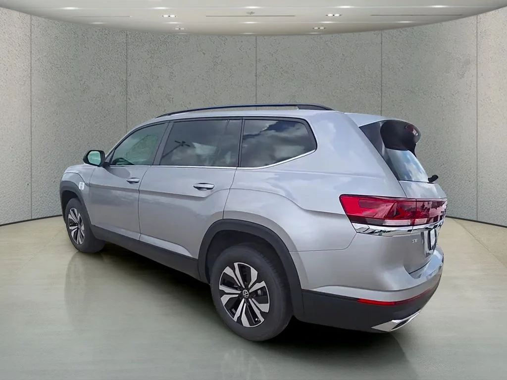 New 2026 Silver Volkswagen 2.0T SE image 37
