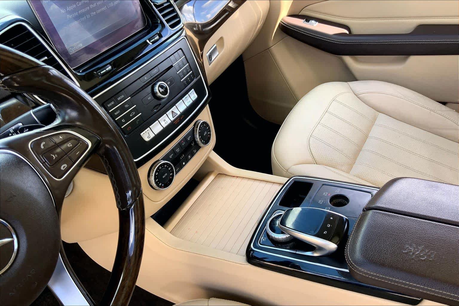 Used 2016 Lunar Blue Metallic Mercedes-Benz GLE 350 image 15