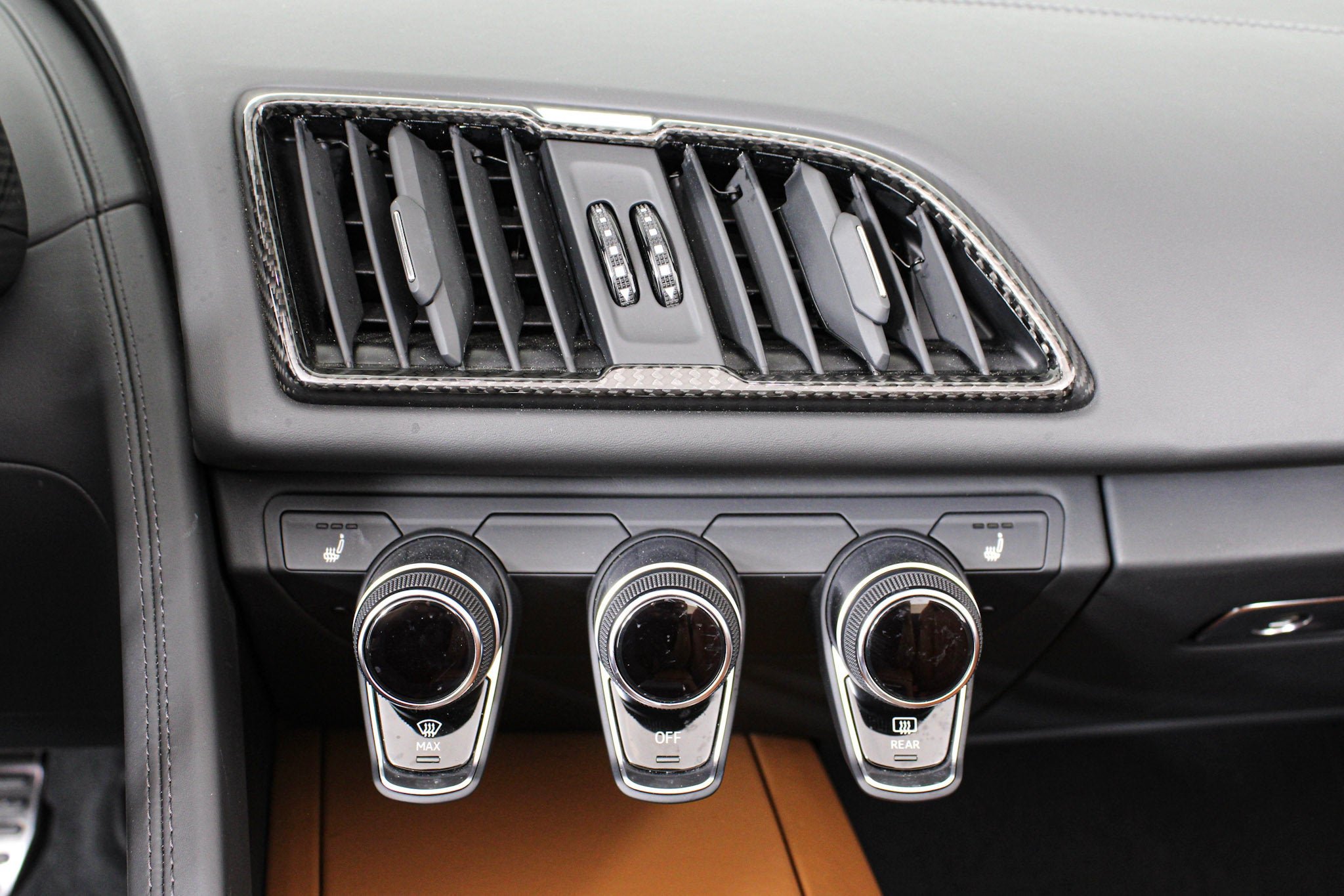 Used 2023 Black Audi V10 performance image 40