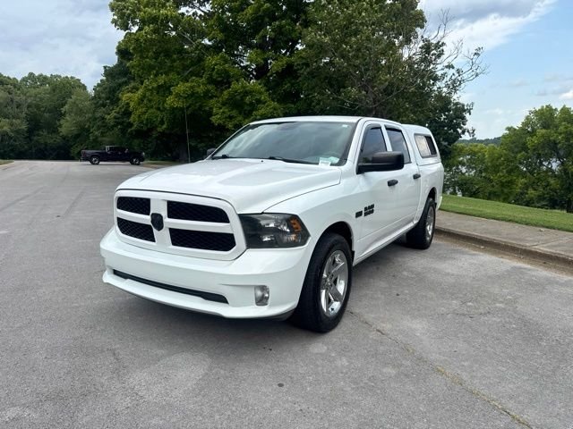Used 2015 White Ram Express image 3