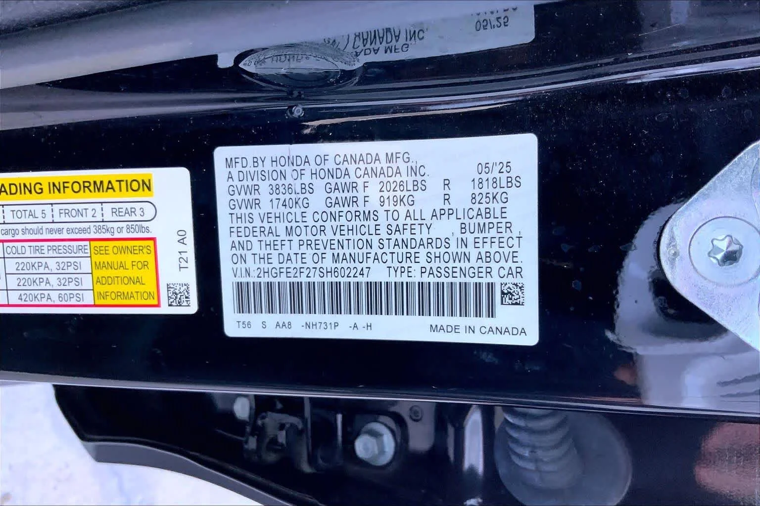 Used 2025 Crystal Black Pearl Honda LX image 32