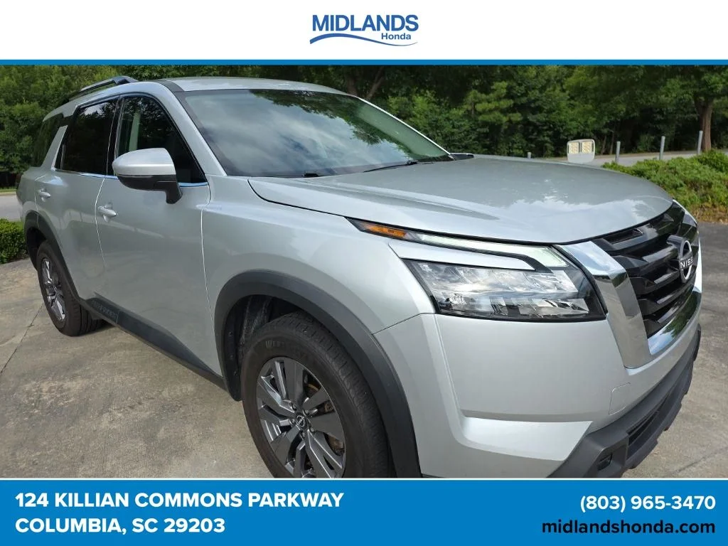 Used 2024 Brilliant Silver Metallic Nissan SV image 7