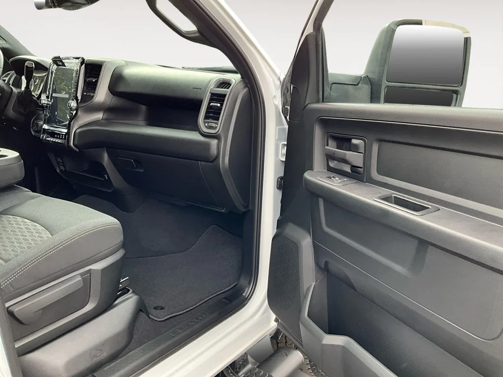 2026 RAM 2500 Tradesman - Photo 9