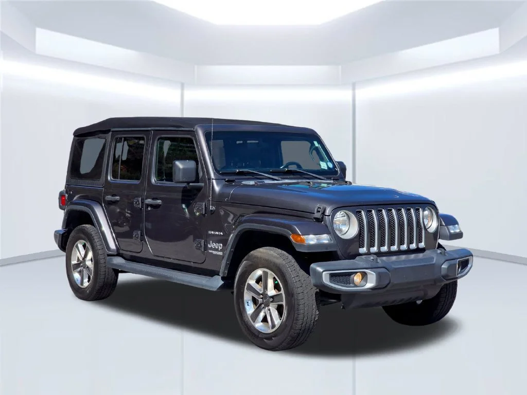 Used 2022 Gray Jeep Unlimited Sahara image 13