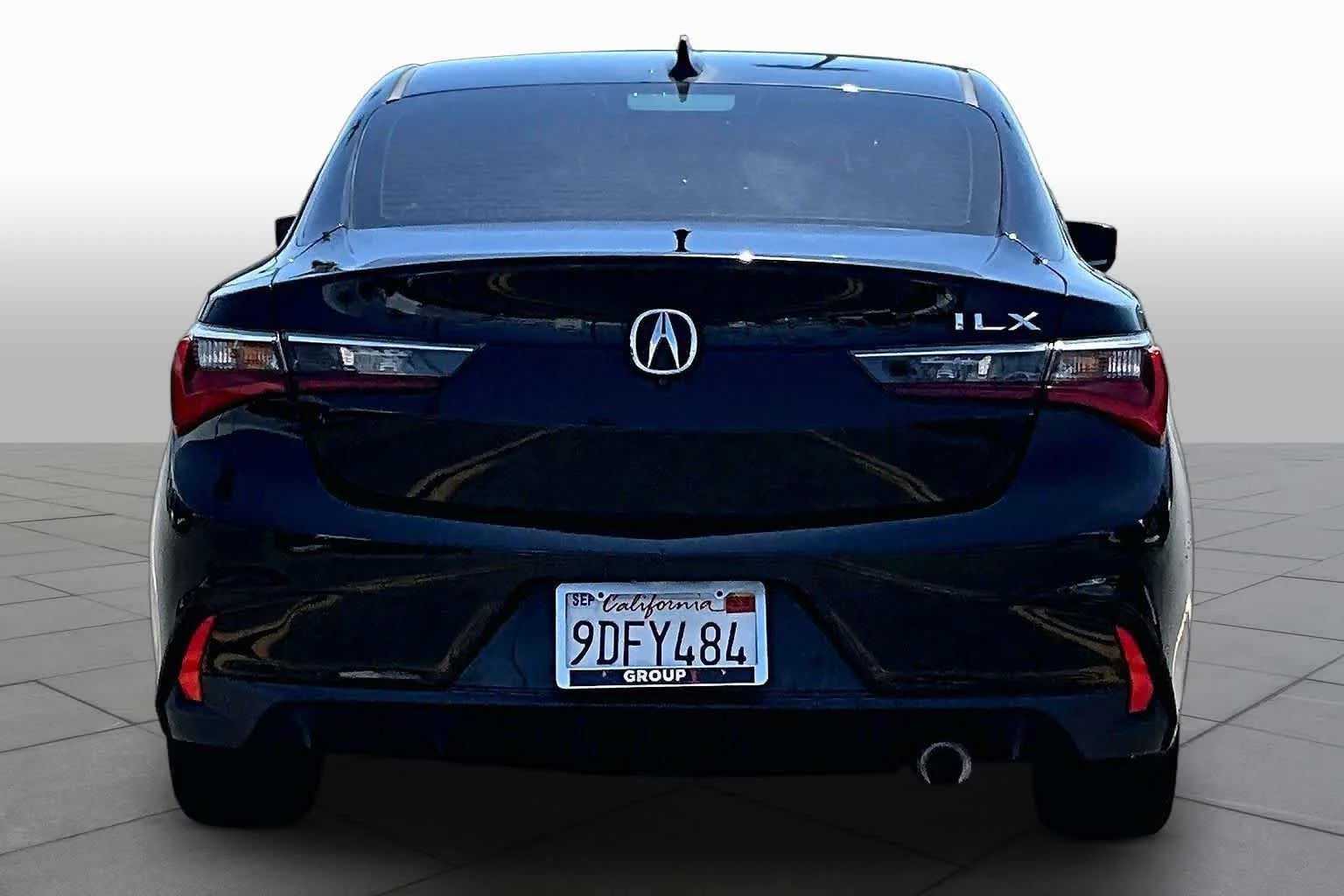Pre-Owned 2019 Acura ILX W/Premium Pkg