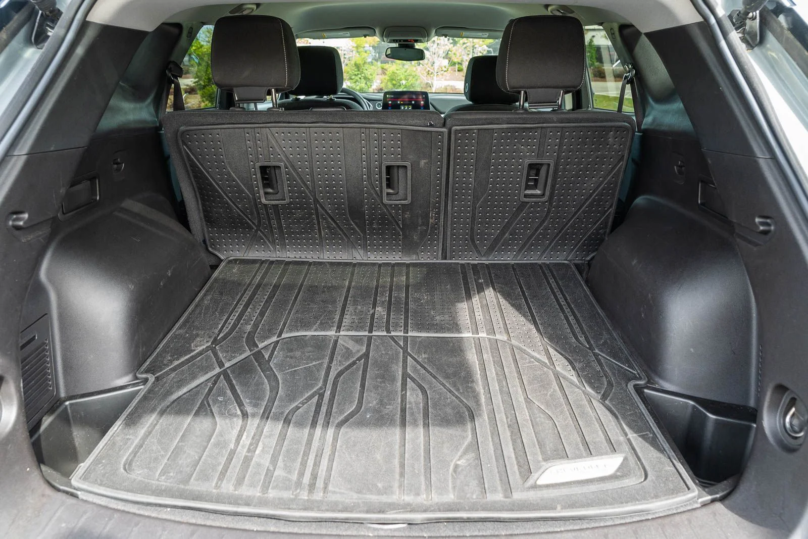 Used 2024 Gray Chevrolet LT image 14