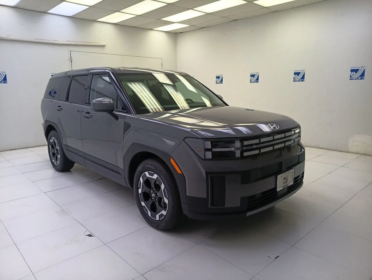 New 2026 Hampton Gray Hyundai SE image 1
