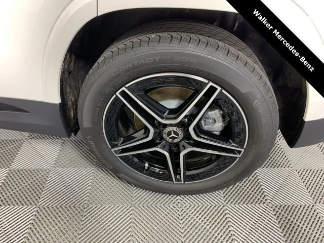 New 2025 Polar White Mercedes-Benz GLA 250 image 76